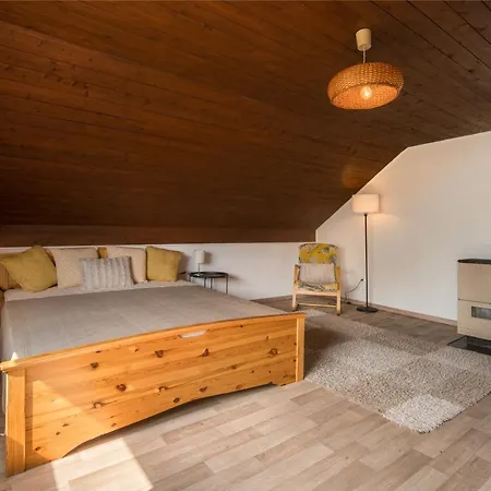 Szolocske Vendeghaz Eged * إغير