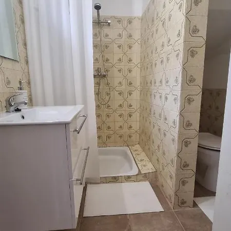 Szolocske Vendeghaz Eged